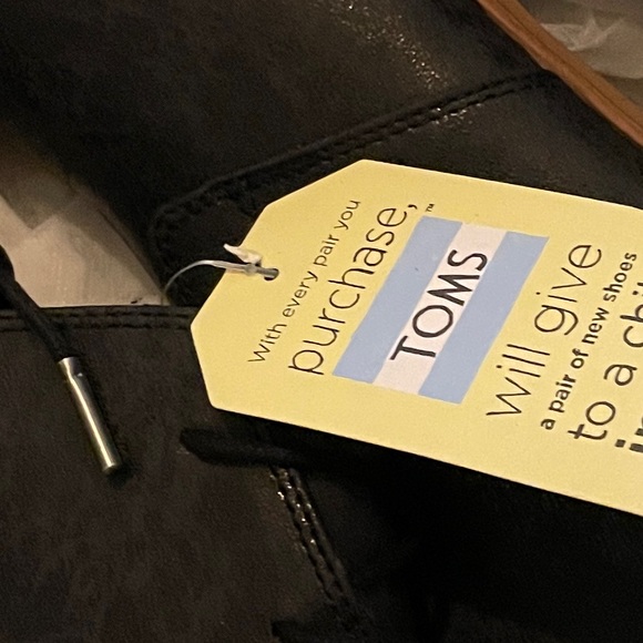 TOMS Black Mettalic Lunata Lace Up Boots Size 10 - Picture 8 of 8